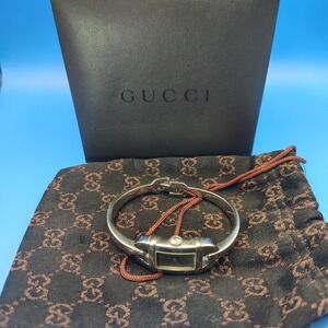 Vintage 1998 Authentic Gucci 6800L Swiss Women's Quartz Watch Full Set Bag & Box